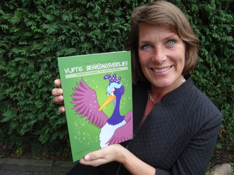 Speltherapeute Marlies Greve heeft een nieuw boek uitgebracht: 50 bewegingsversjes'