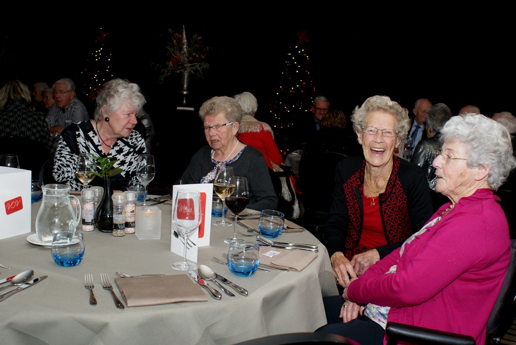 Even bijpraten tijdens het VOV diner